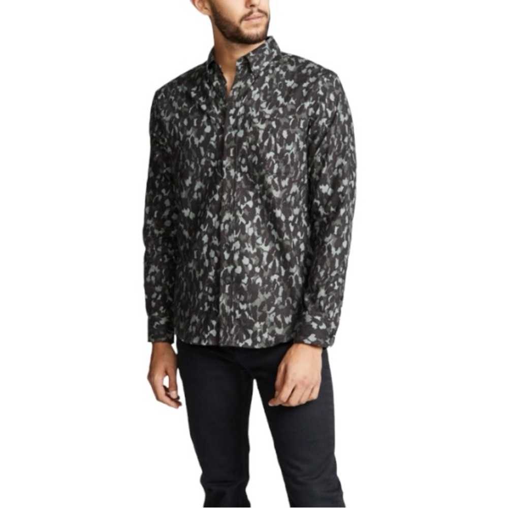 Club Monaco Flannel Cheetah Camo Button Down Green Black 100% Cotton Slim Fit M